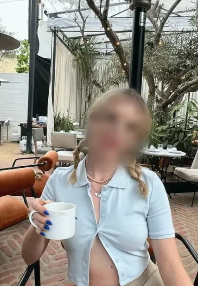 Chloe, 27 años