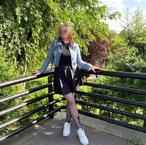Clara, 21 años